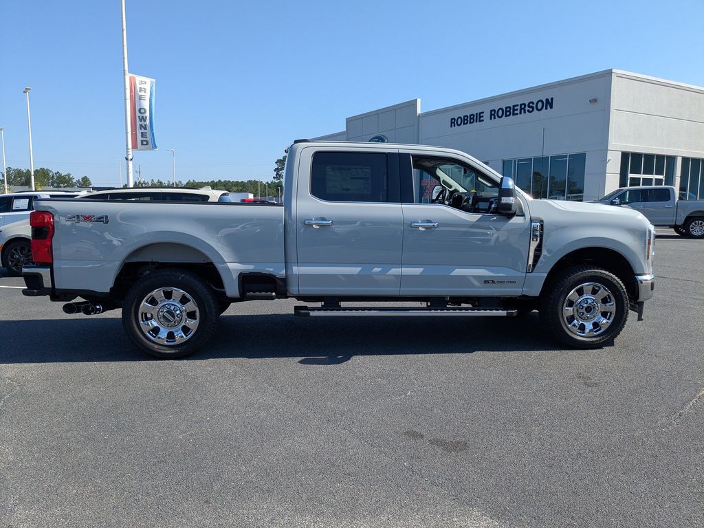 2026 Ford F-250 Super Duty - Avalanche exterior view 3