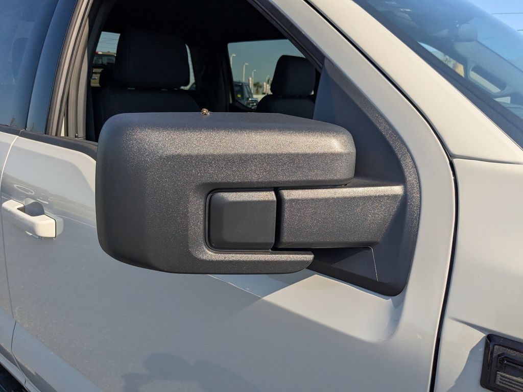2026 Ford F-150 XLT - Avalanche exterior view 10