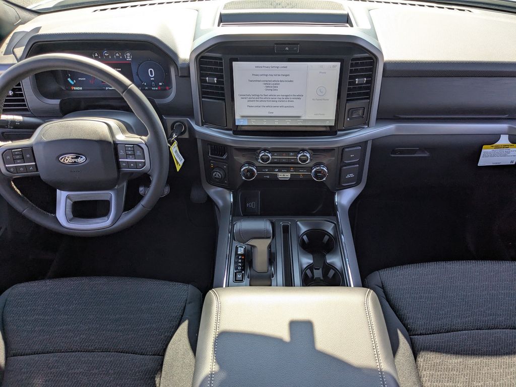 2026 Ford F-150 XLT - Avalanche exterior view 13