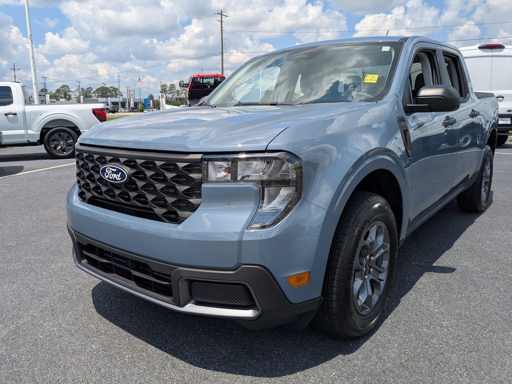 2025 Ford Maverick XLT - Azure Gray Metallic Tri-Coat exterior view 8