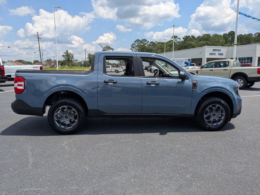 2025 Ford Maverick XLT - Azure Gray Metallic Tri-Coat exterior view 3