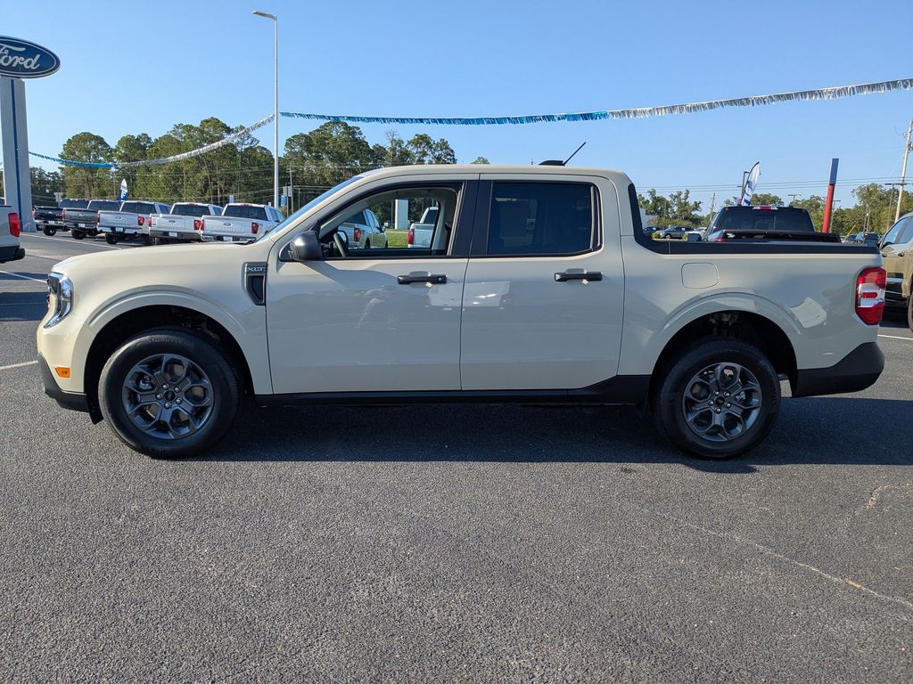 2025 Ford Maverick XLT - Desert Sand exterior view 7