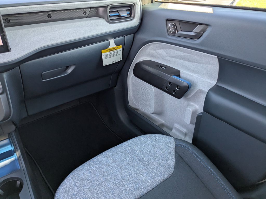 2025 Ford Maverick XLT - Desert Sand exterior view 19