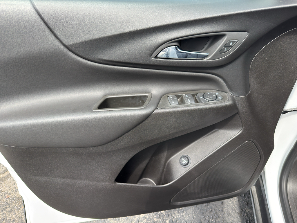 2024 Chevrolet Equinox LT - 8