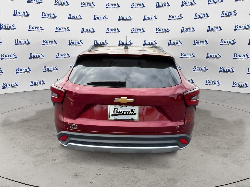 2025 Chevrolet Trax LT - 5