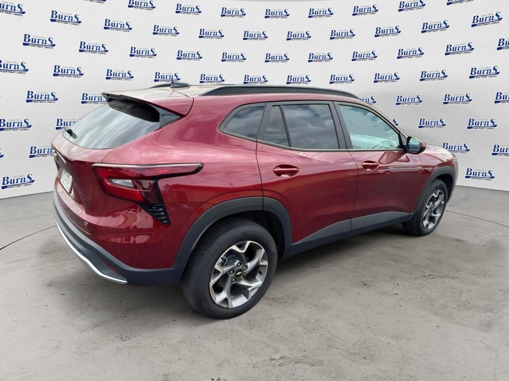2025 Chevrolet Trax LT - 6