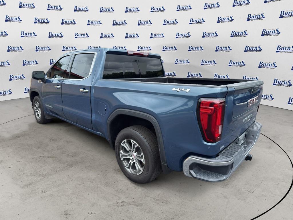 2024 GMC Sierra 1500 SLT - 4