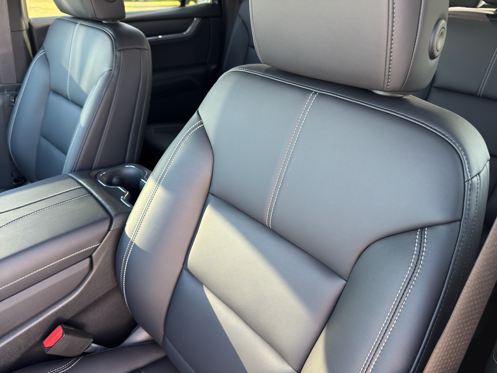 2026 GMC Acadia Elevation - 11