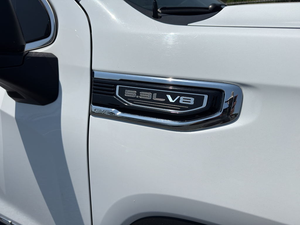 2024 GMC Sierra 1500 SLT - 8