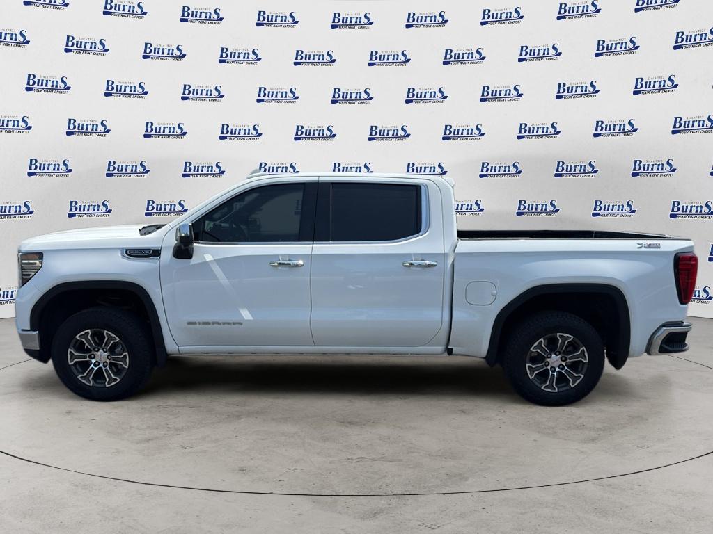 2024 GMC Sierra 1500 SLT - 3