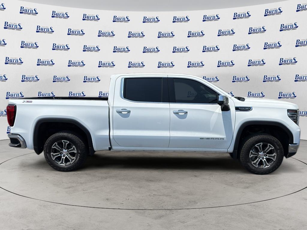 2024 GMC Sierra 1500 SLT - 7