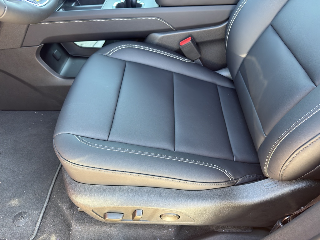 2026 GMC Acadia Elevation - 10