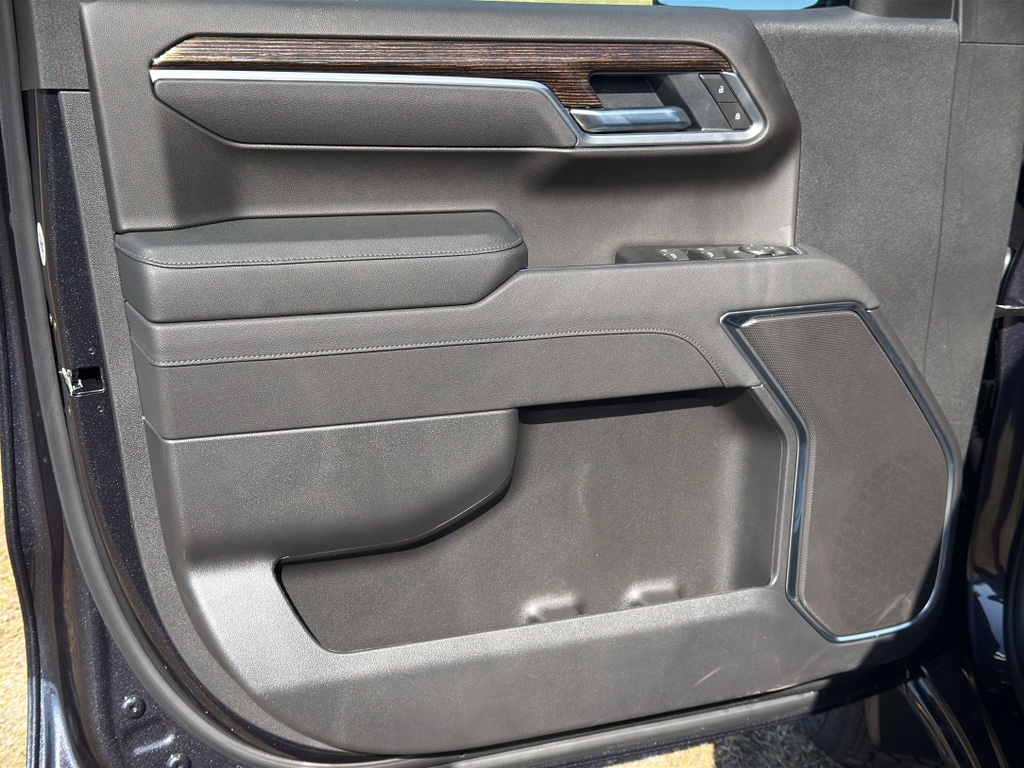 2026 GMC Sierra 1500 SLE - 9
