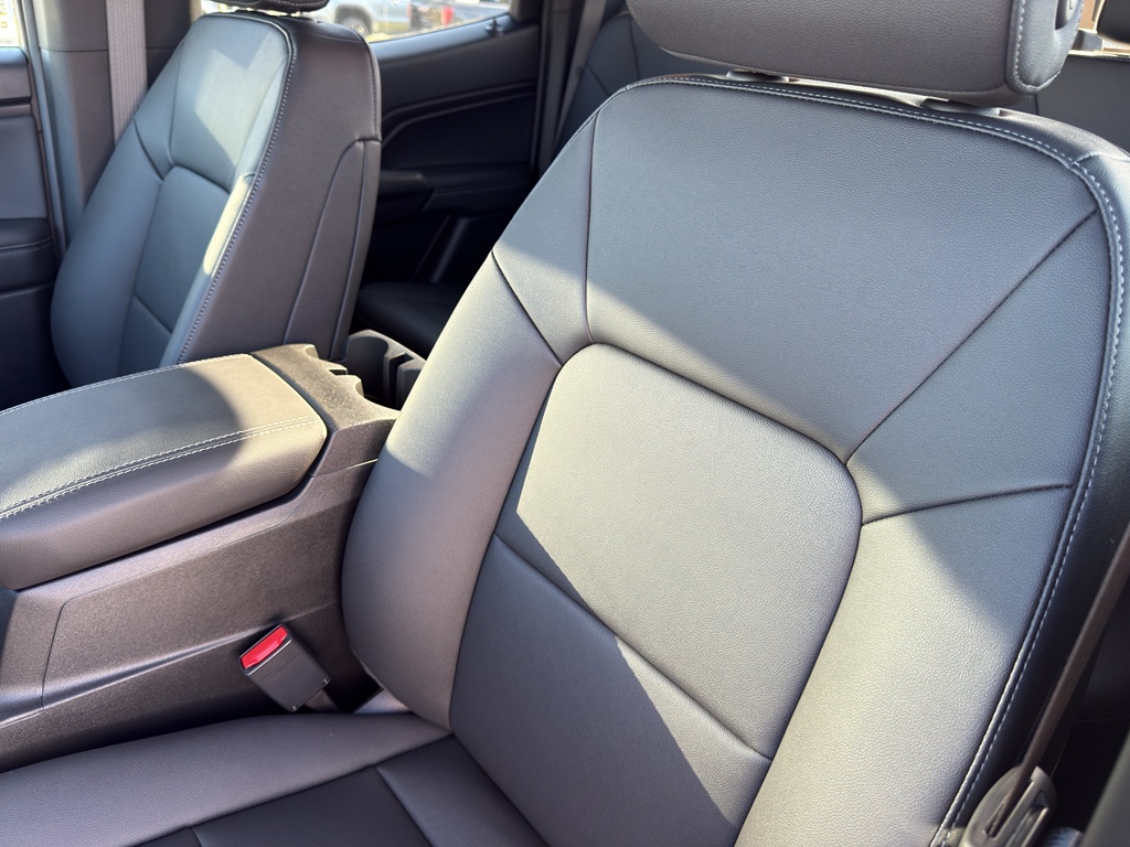 2026 GMC Canyon Elevation - 11