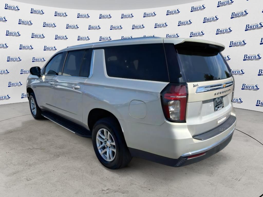 2024 Chevrolet Suburban LT - 4