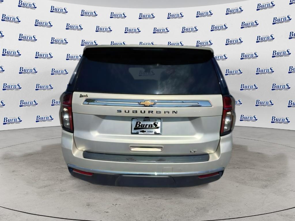 2024 Chevrolet Suburban LT - 5