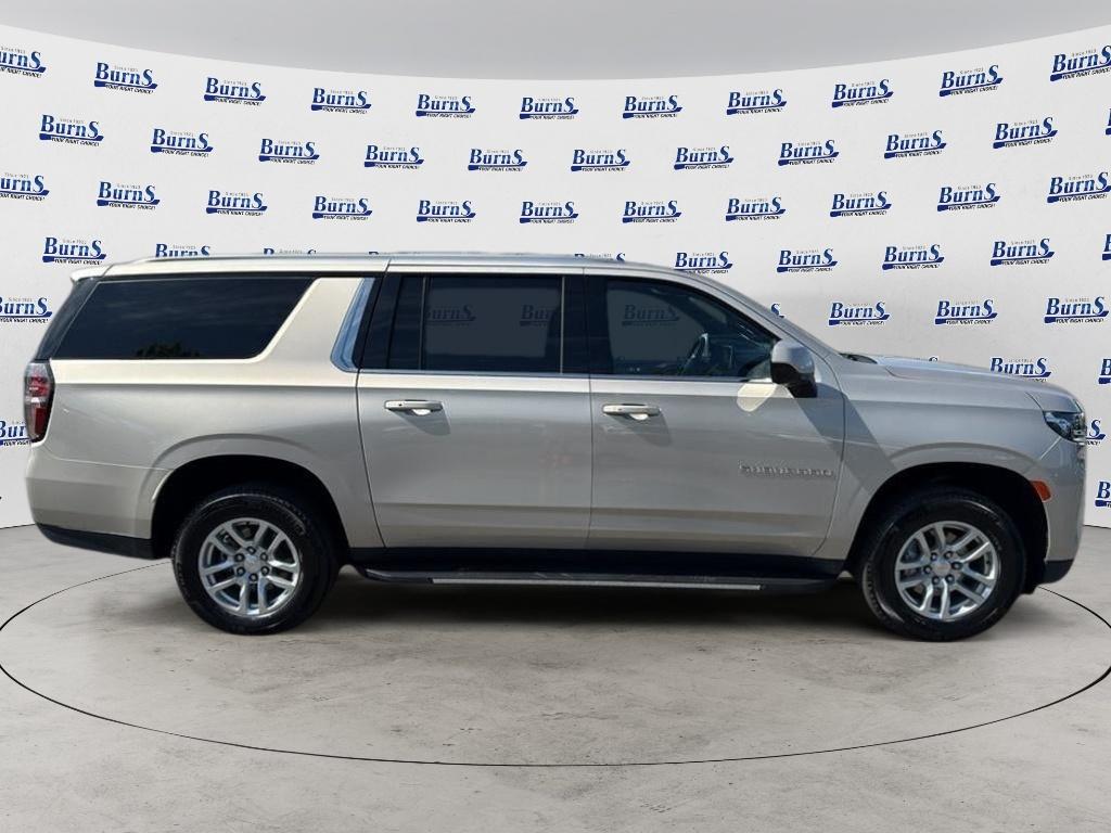 2024 Chevrolet Suburban LT - 7