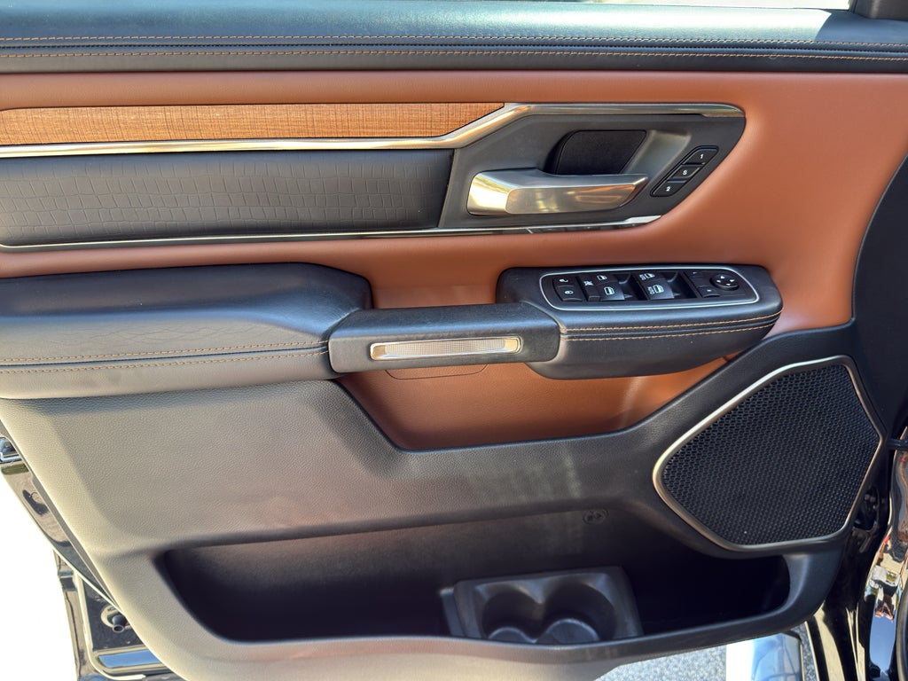 2020 RAM 1500 Longhorn - 11