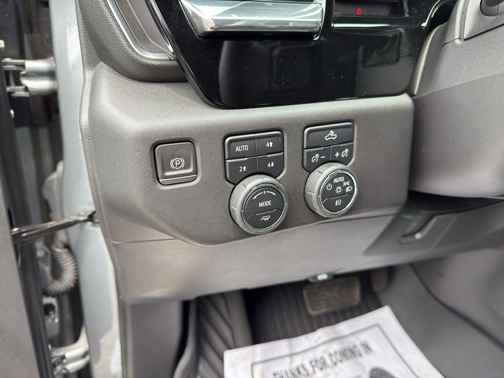 2023 Chevrolet Silverado 1500 LT Trail Boss - 11