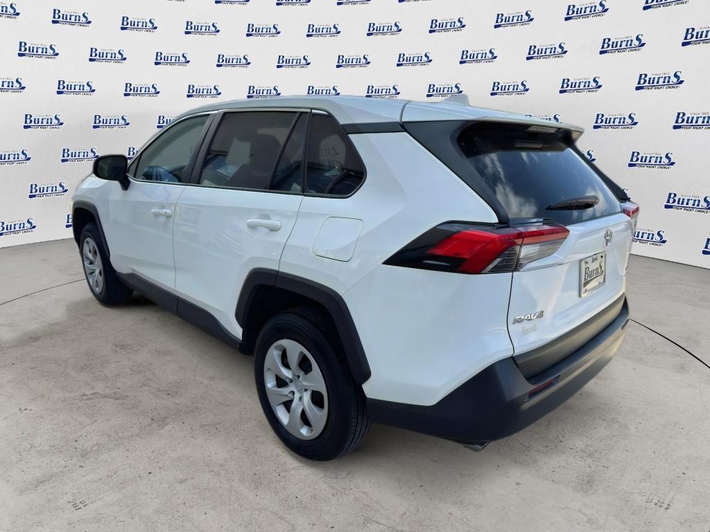 2024 Toyota RAV4 LE - 3