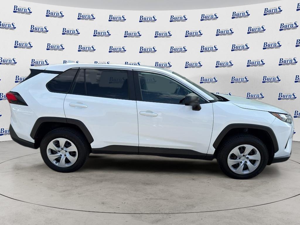 2024 Toyota RAV4 LE - 6