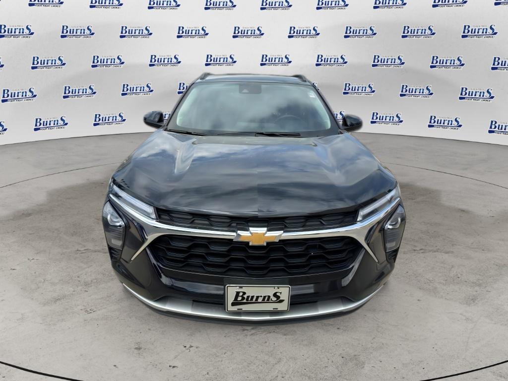 2025 Chevrolet Trax LT - 1
