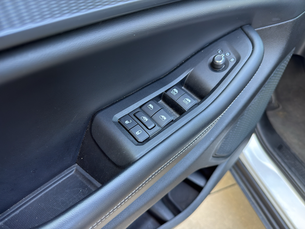 2024 Jeep Grand Cherokee Altitude - 8