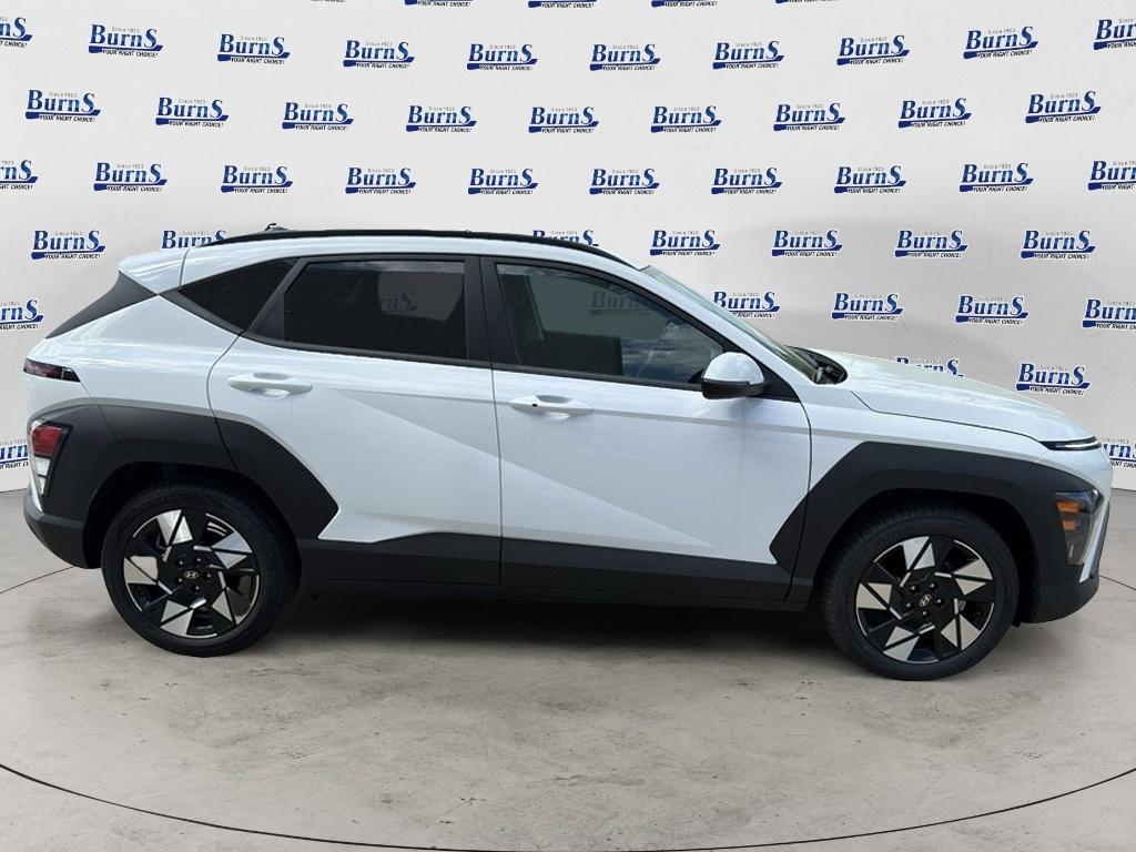 2025 Hyundai Kona SEL - 7