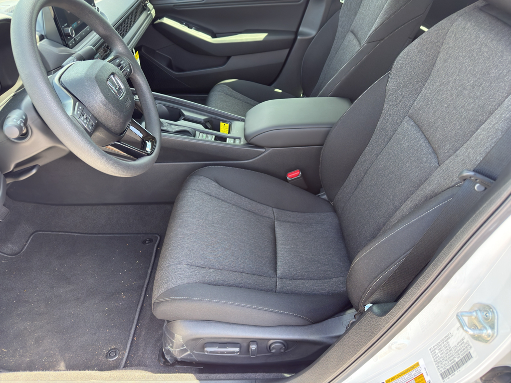 2025 Honda Accord Sedan 1.5T SE - 9