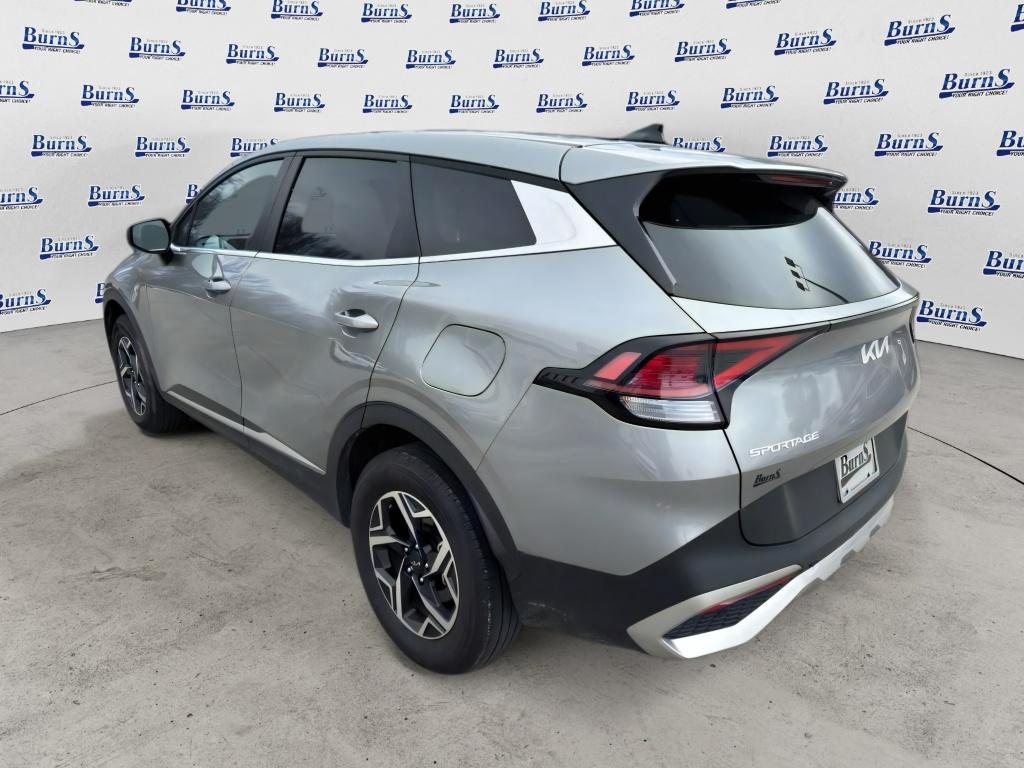 2024 Kia Sportage LX - 4
