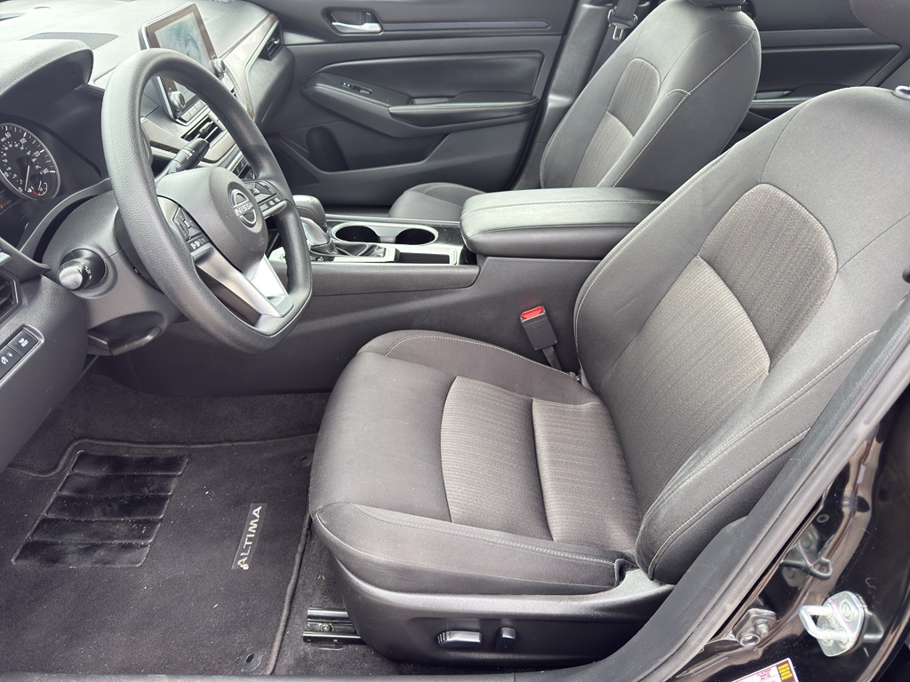 2024 Nissan Altima 2.5 SV - 10