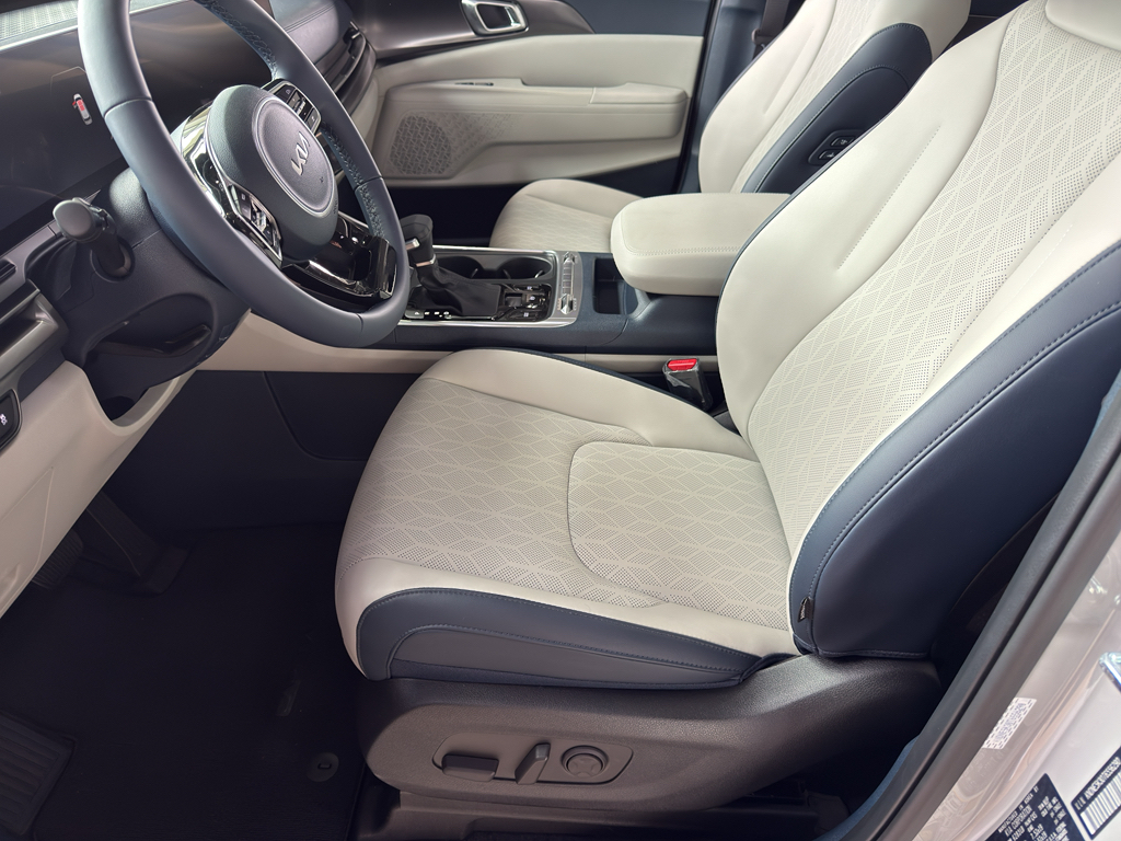 2026 Kia Carnival MPV SX - 8