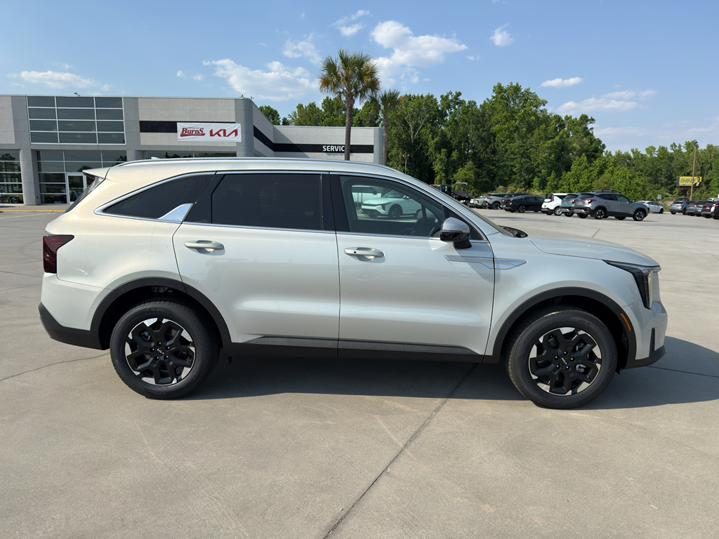 2026 Kia Sorento S - 7