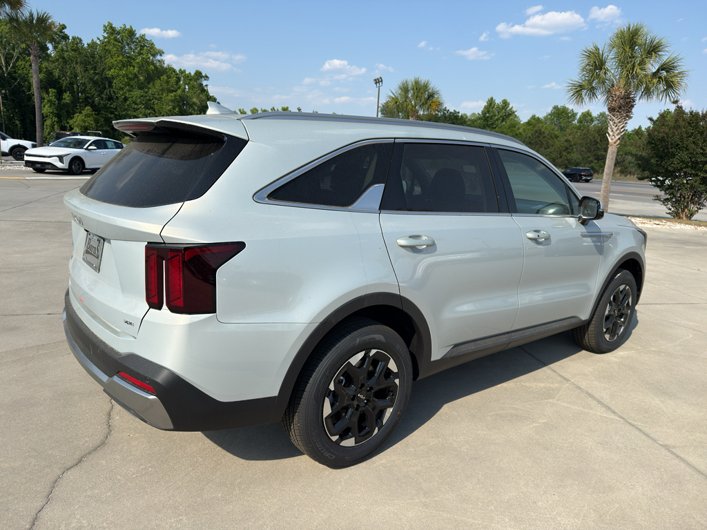 2026 Kia Sorento S - 6