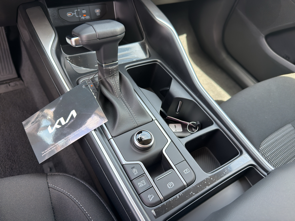 2026 Kia Sorento LX - 11