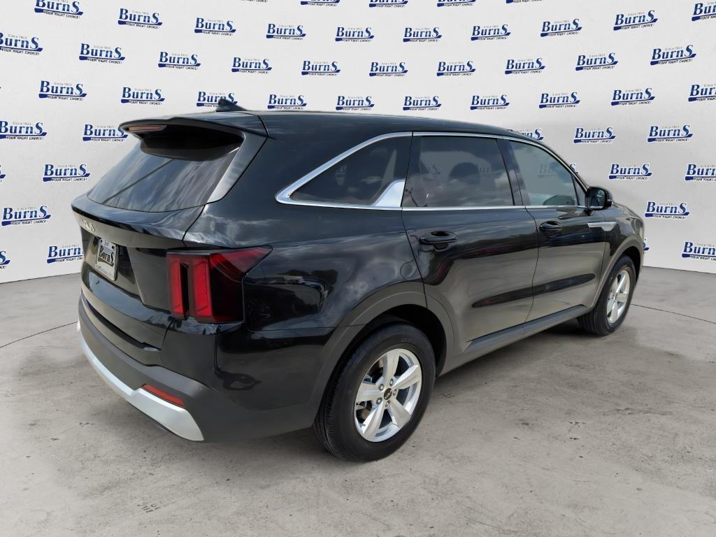 2026 Kia Sorento LX - 6