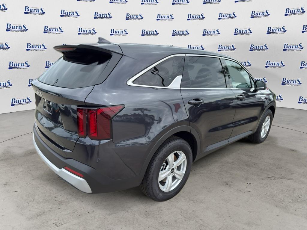 2026 Kia Sorento LX - 6