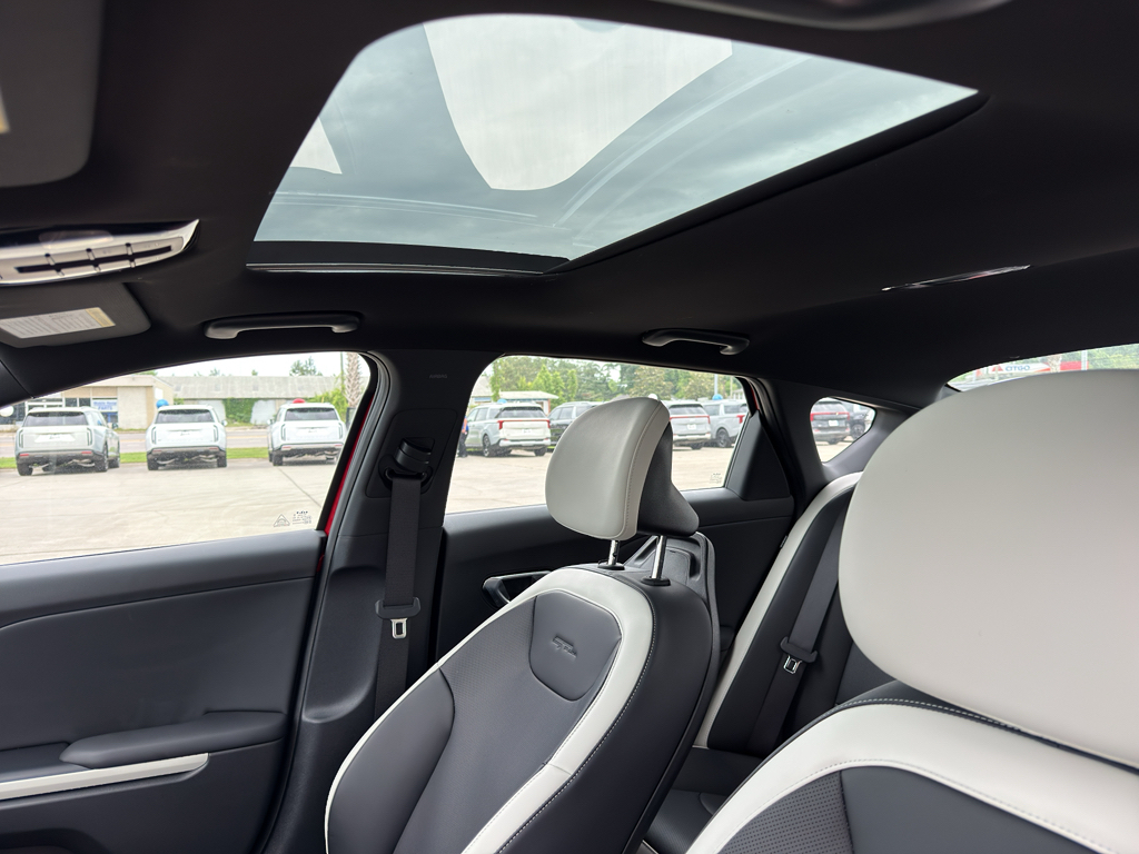 2026 Kia K4 GT-Line - 11
