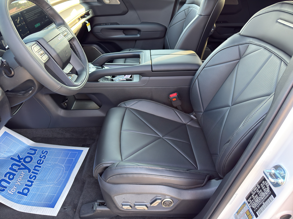 2027 Kia Telluride Hybrid SX - 9