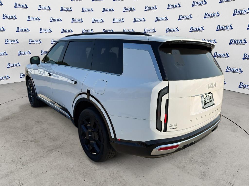 2027 Kia Telluride Hybrid SX - 4