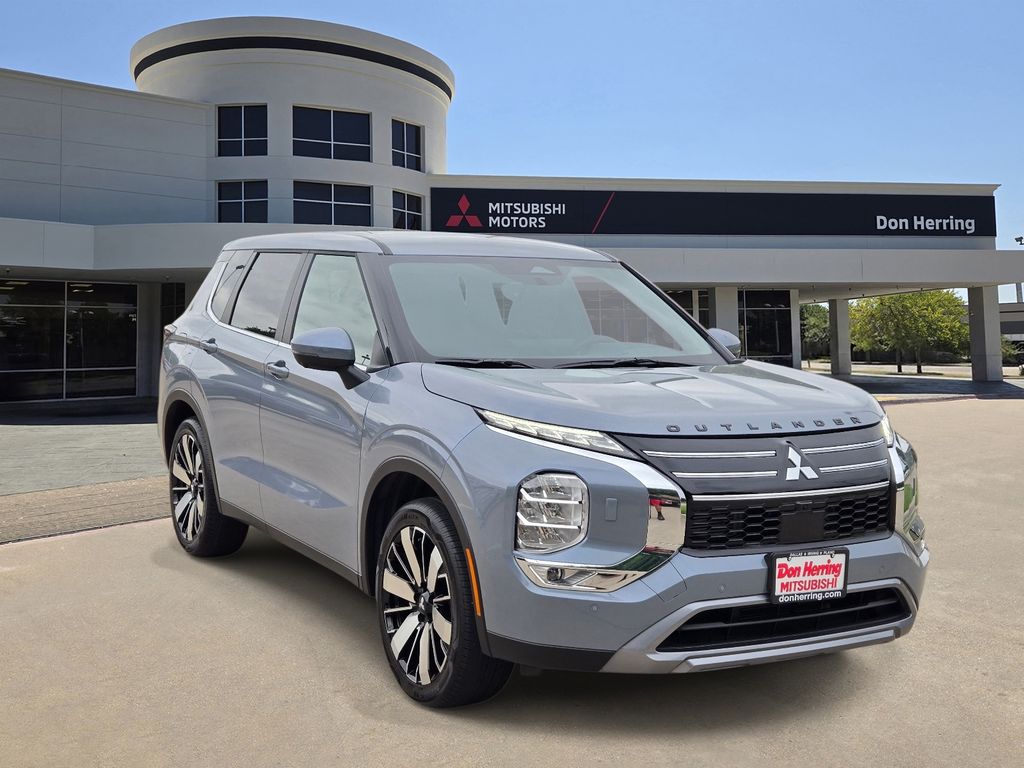 2026 Mitsubishi Outlander