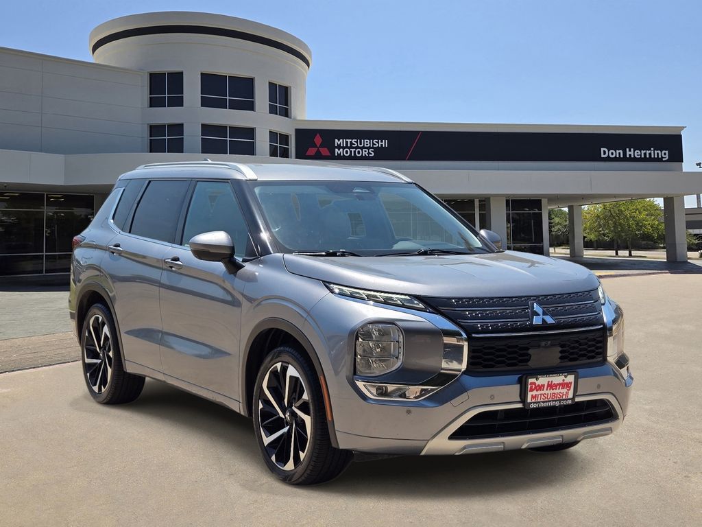 2024 Mitsubishi Outlander