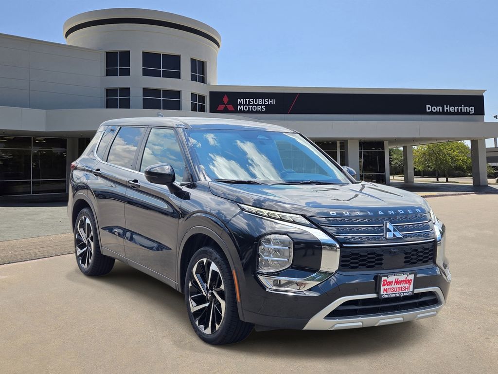 2024 Mitsubishi Outlander