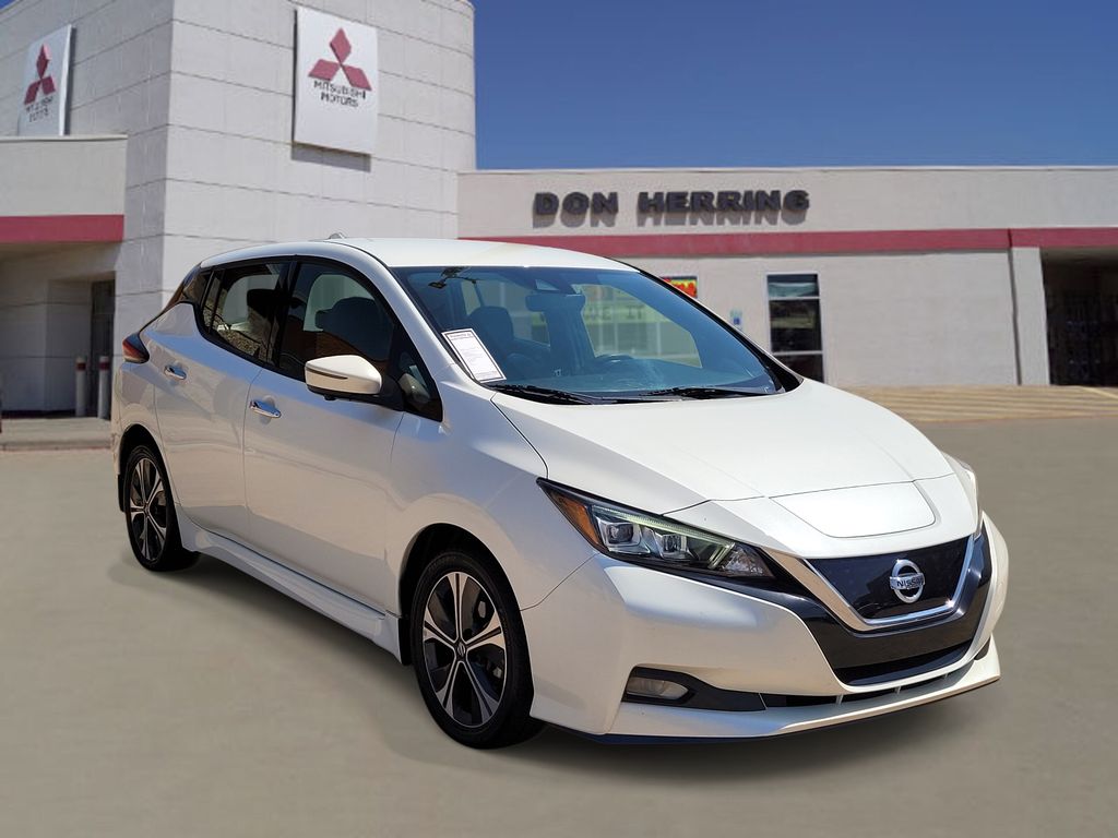 2022 Nissan LEAF