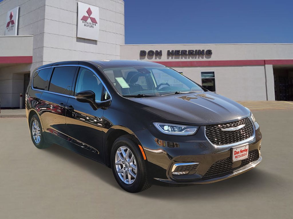 2024 Chrysler Pacifica
