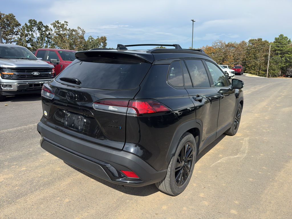 2024 Toyota Corolla Cross Hybrid Hybrid Nightshade Edition photo 5