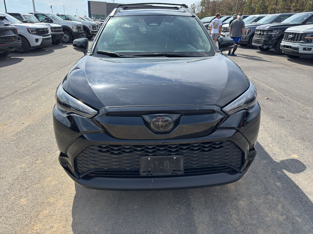 2024 Toyota Corolla Cross Hybrid Hybrid Nightshade Edition photo 2