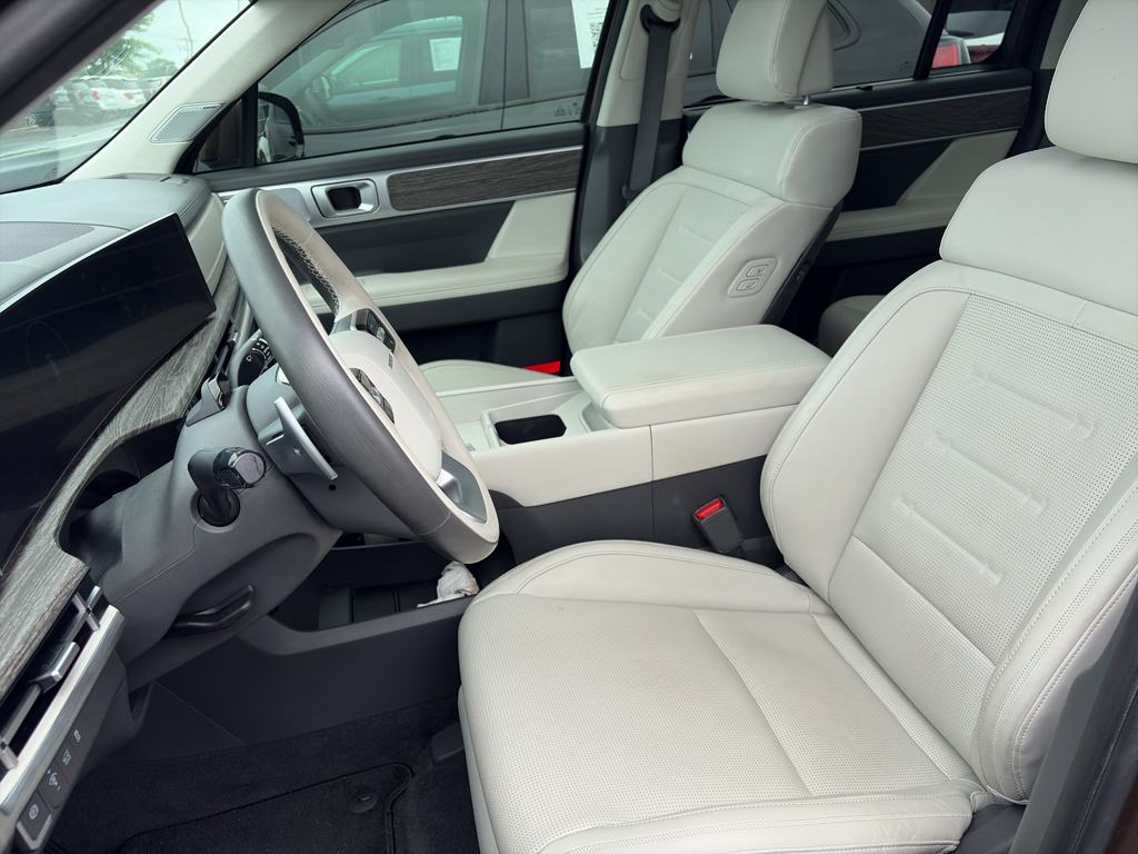 2024 Hyundai Santa Fe representative vehicle photo