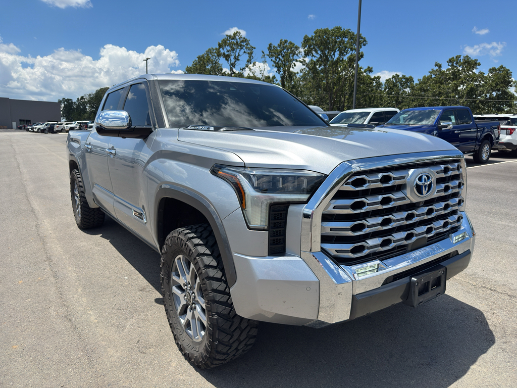 2024 Toyota Tundra Hybrid 1794 Edition Hybrid photo 3
