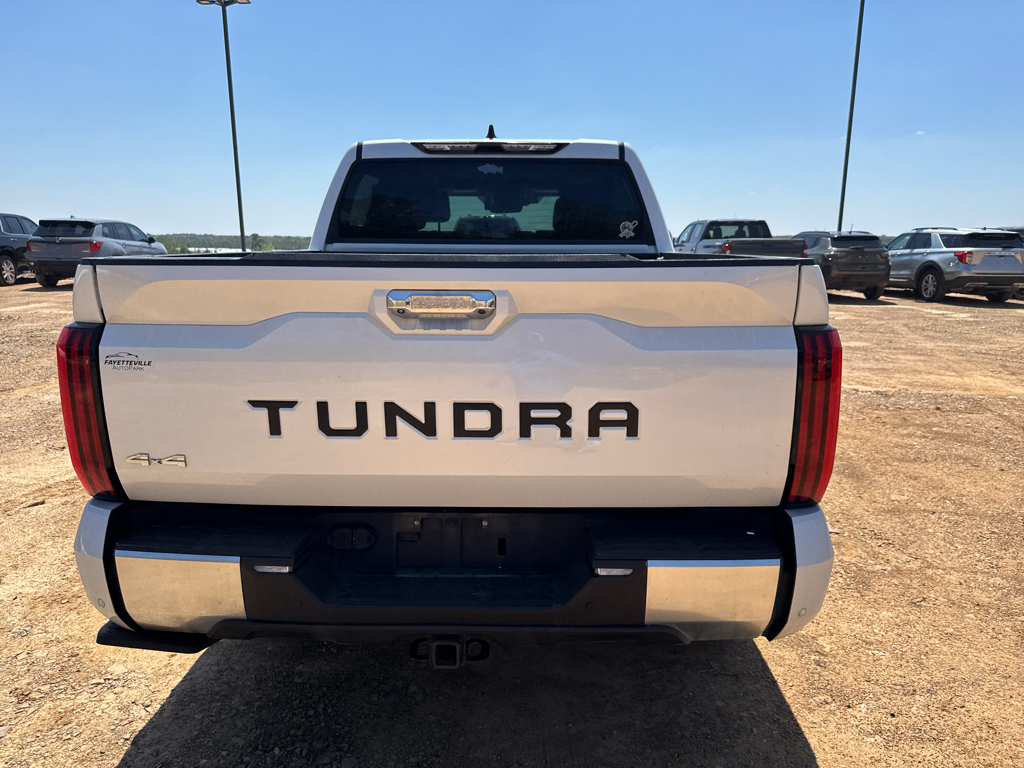 2024 Toyota Tundra Hybrid Limited Hybrid photo 6